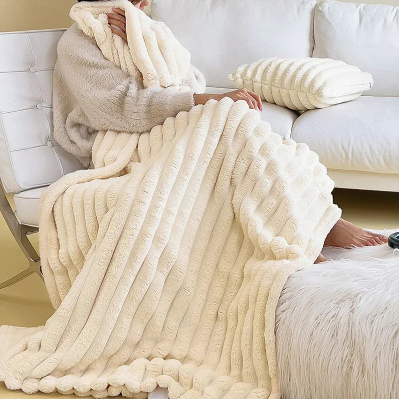 Imitation Rabbit Velvet Autumn Warm Bed Blanket or Blanket and Pillowcase Soft Warmth Winter Sofa Blankets for Throw Lap Blanket